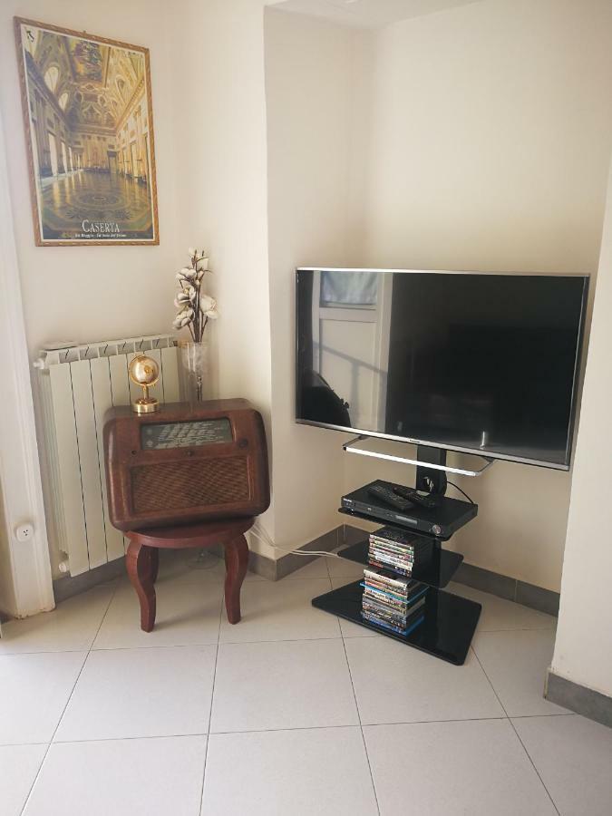 Reggiahome Apartment Caserta Exteriör bild